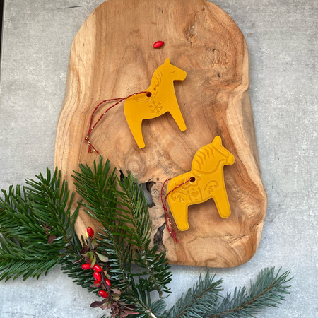 Zawieszka woskowa - konik