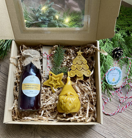Zestaw świąteczny średni z syropem i 2 świecami - warianty