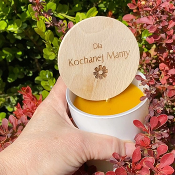 Świeca z drewnianym wieczkiem  300 ml