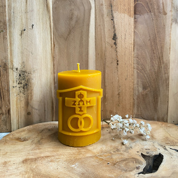 Świeca ze znakiem Domowego Kościoła 